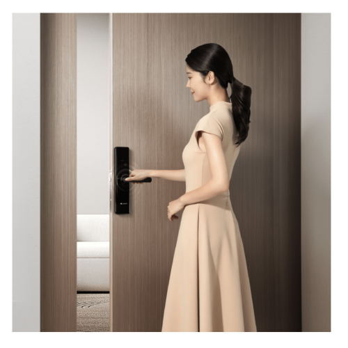 Khóa thông minh Lumi cửa gỗ